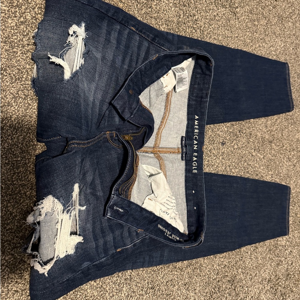 American Eagle Outfitters Distressed Blue Jeans